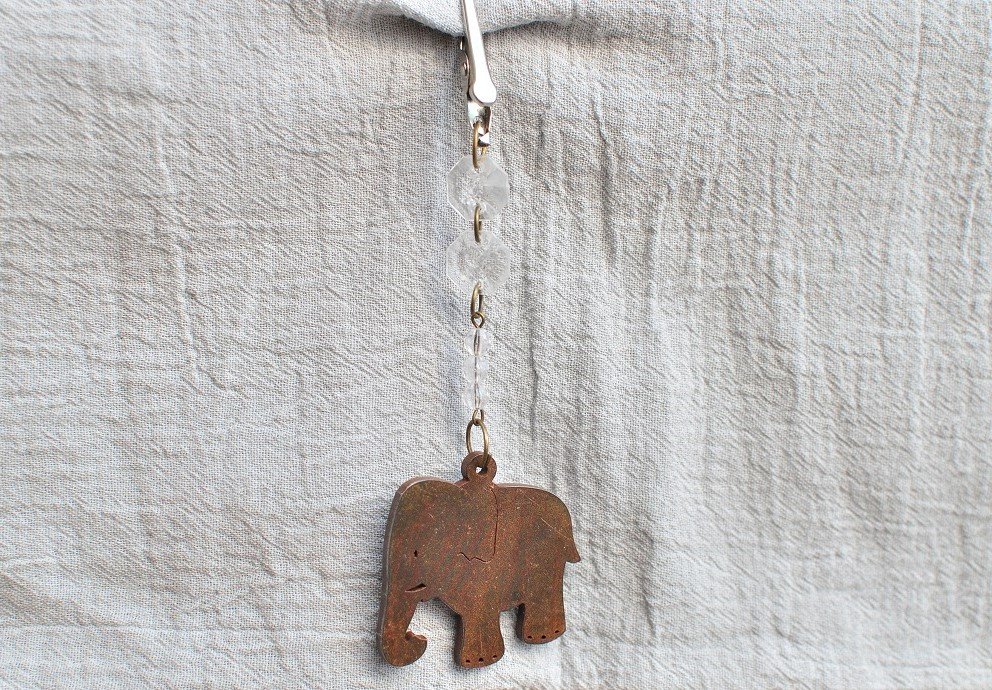 PESA MANTEL ELEFANTE