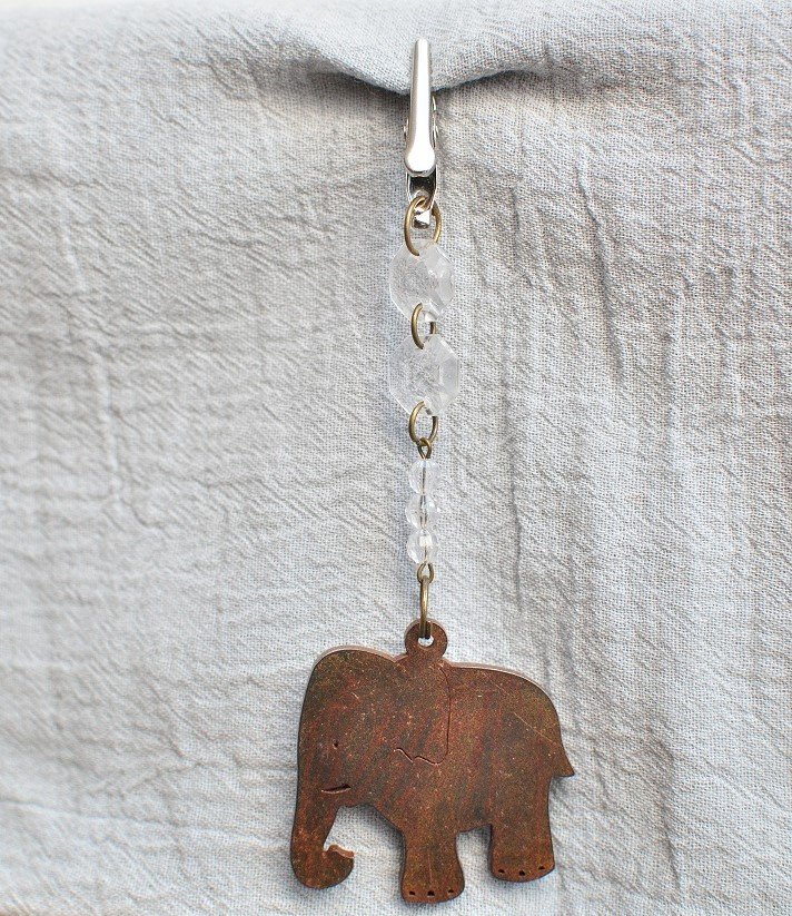 PESA MANTEL ELEFANTE